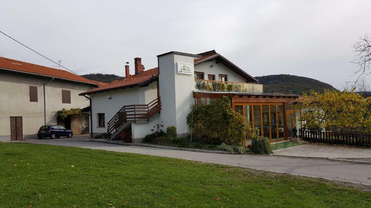 Janezinovi House Guest House Ratecevo Brdo Eksteriør bilde
